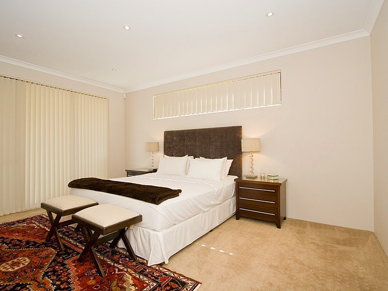 1 Lomita Link, Clarkson WA 6030