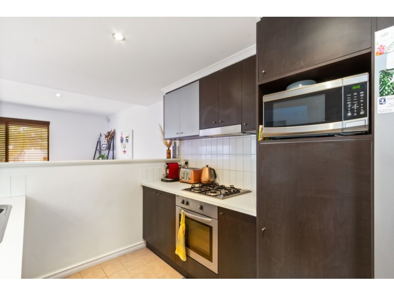 50 Hollins Bend, Madeley WA 6065