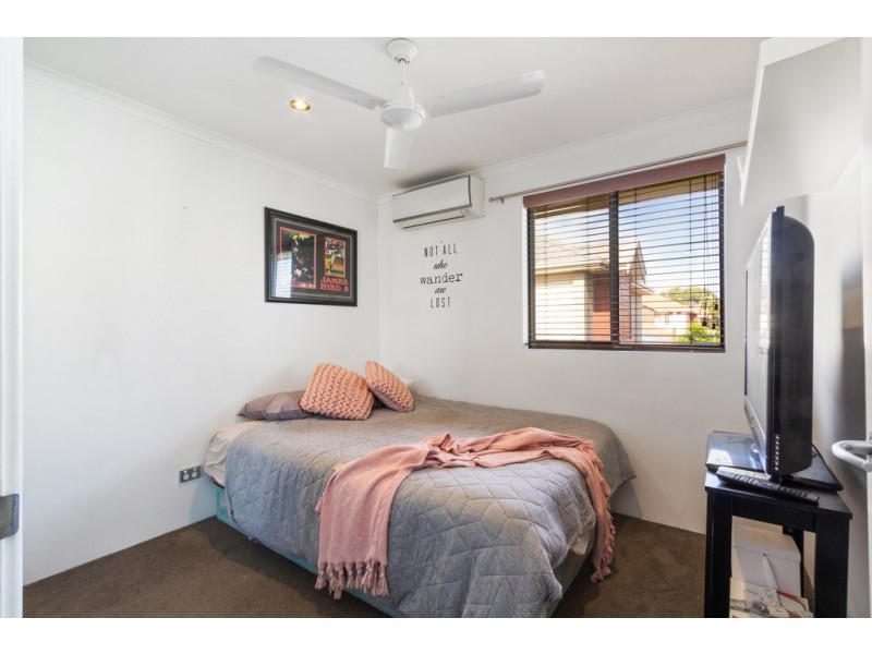 50 Hollins Bend, Madeley WA 6065