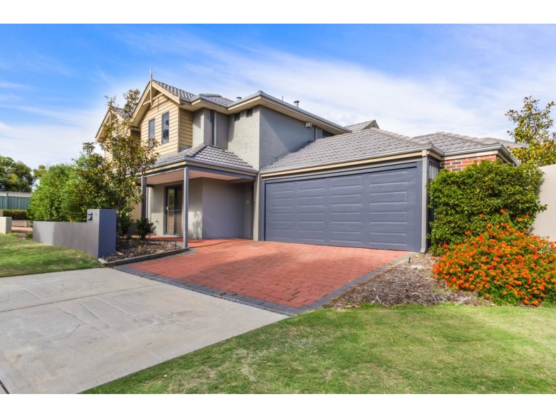 50 Hollins Bend, Madeley WA 6065