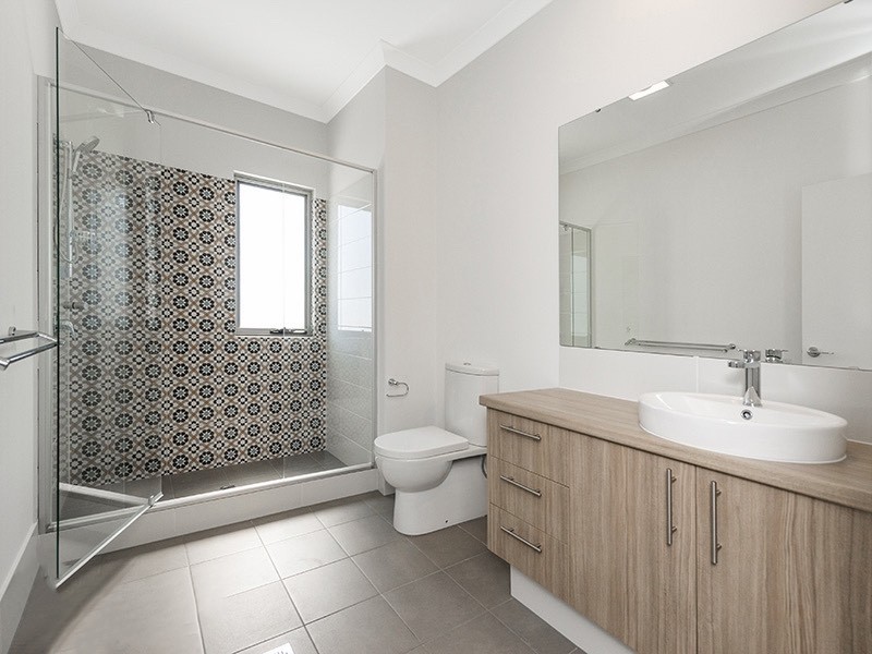 14 Laila Turn, Madeley WA 6065