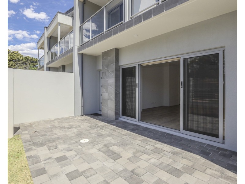 1/51 Sycamore Drive, Duncraig WA 6023