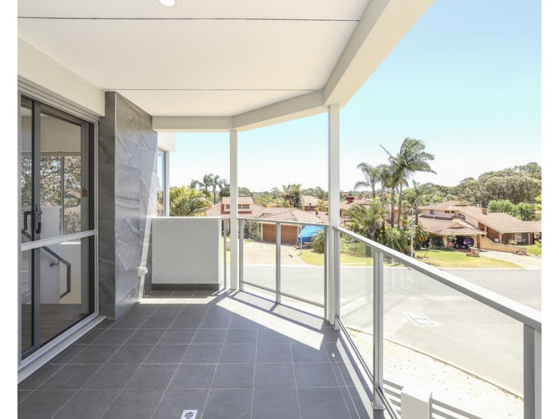 1/51 Sycamore Drive, Duncraig WA 6023