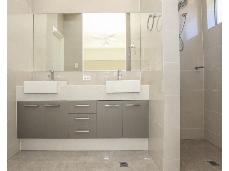 1/51 Sycamore Drive, Duncraig WA 6023