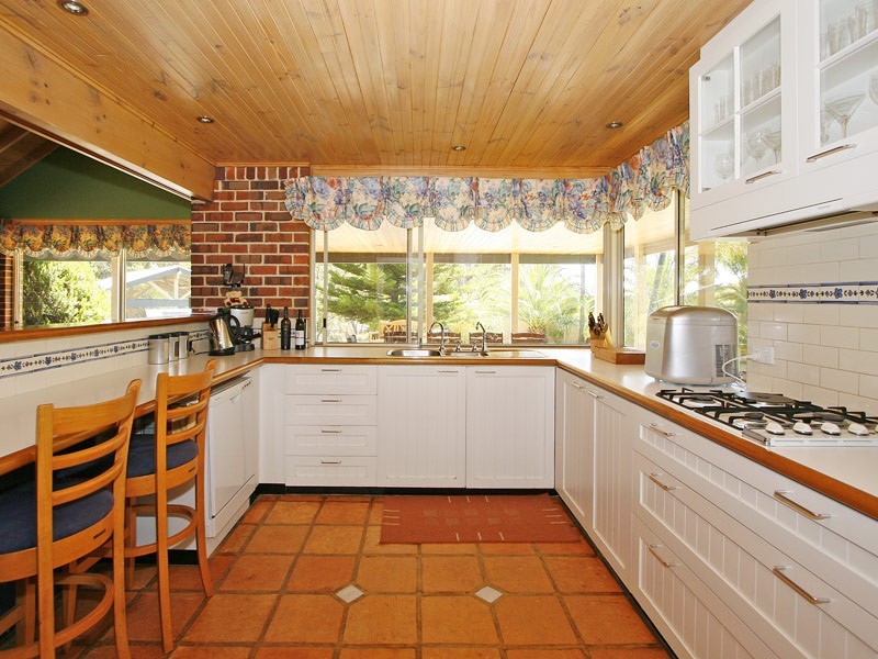 100 Garden Park Drive, Wanneroo WA 6065