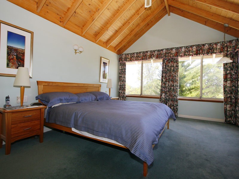 100 Garden Park Drive, Wanneroo WA 6065