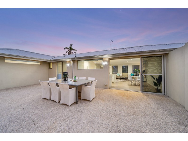 124 Coolibah Drive, Greenwood WA 6024