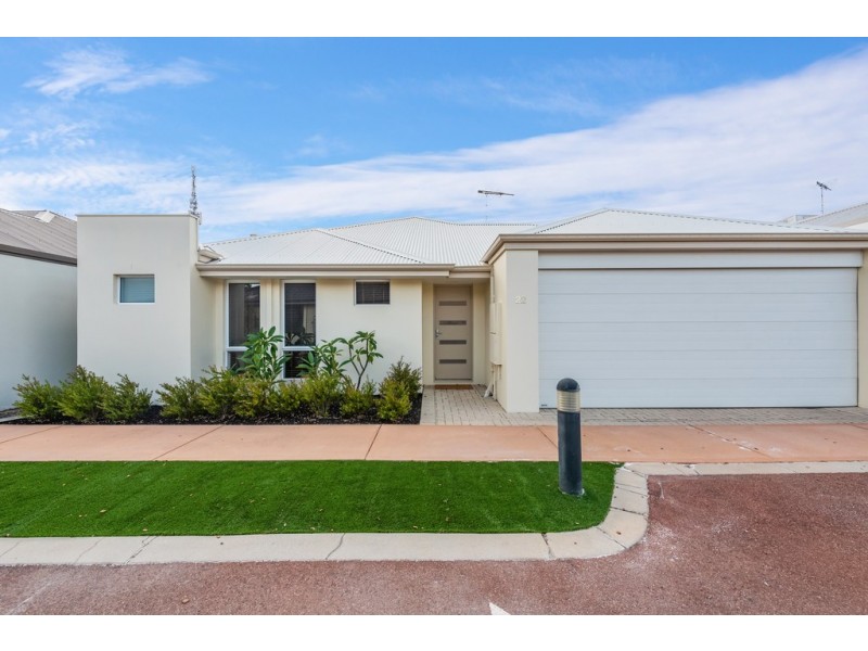 22/15 Crosthwait Circle, Tapping WA 6065