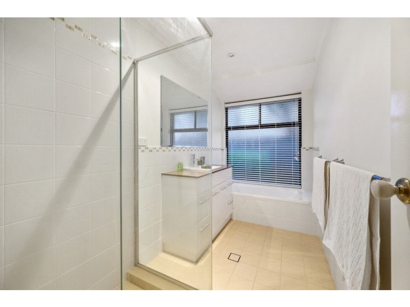 26 Durban Crescent, Kingsley WA 6026