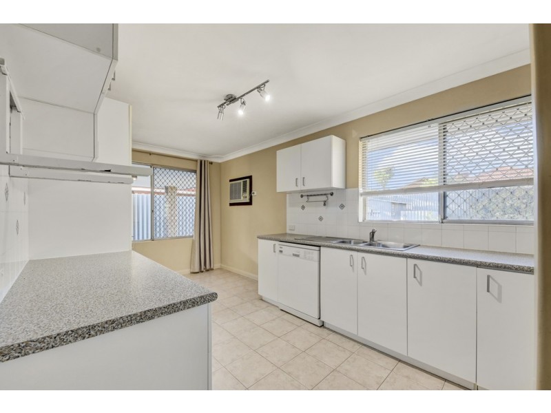 11 Cutter Crescent, Beldon WA 6027