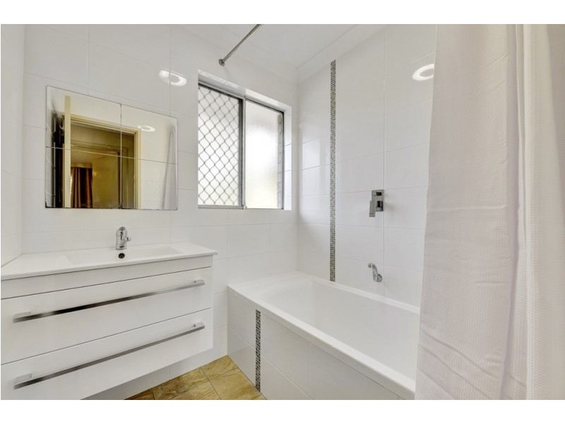 11 Cutter Crescent, Beldon WA 6027