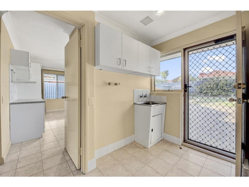 11 Cutter Crescent, Beldon WA 6027