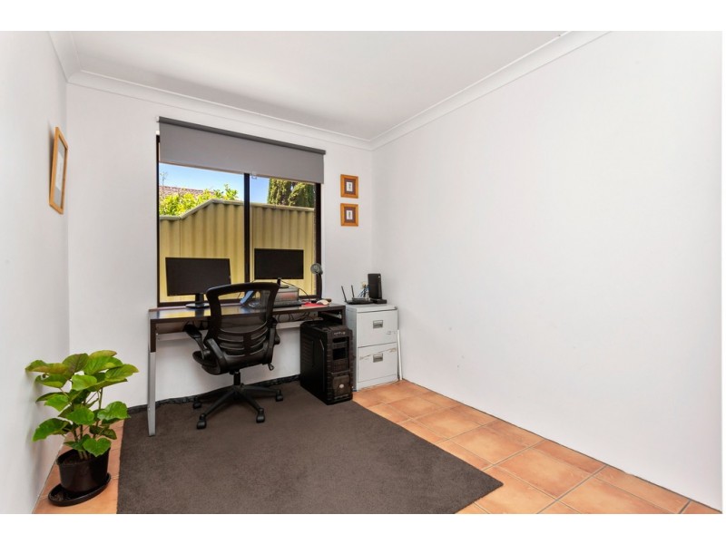 5 Balmoral Way, Kallaroo WA 6025