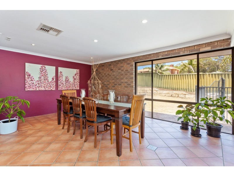 5 Balmoral Way, Kallaroo WA 6025