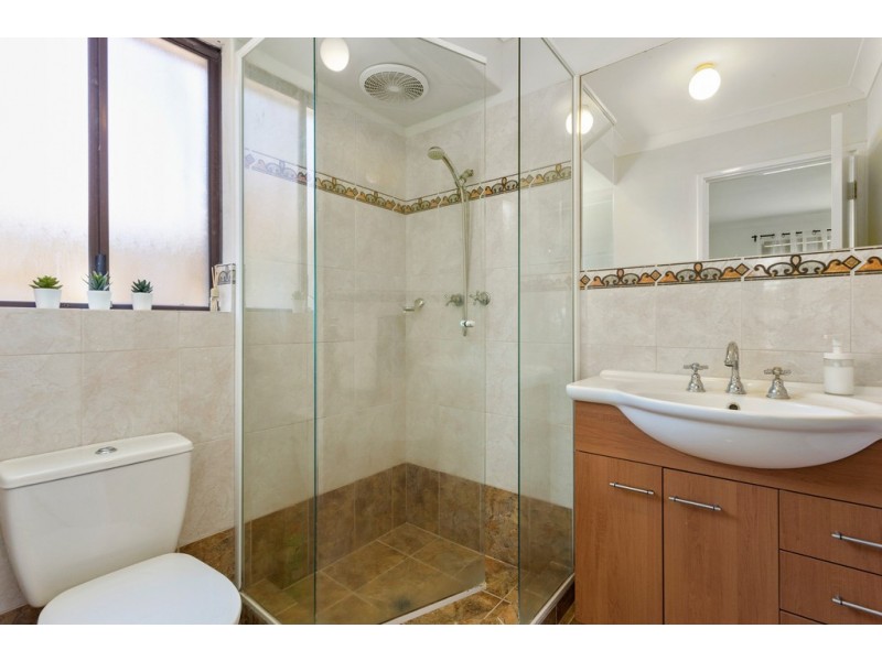 5 Balmoral Way, Kallaroo WA 6025