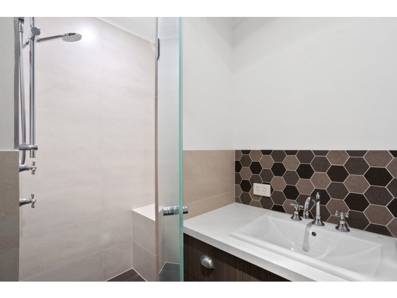 32 Karrinyup Road, Trigg WA 6029