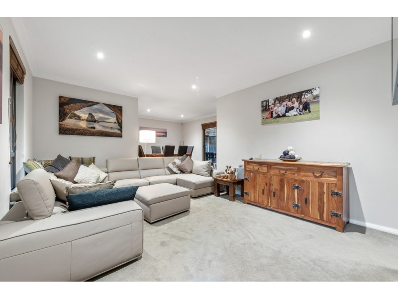 106 Duffy Road, Carine WA 6020