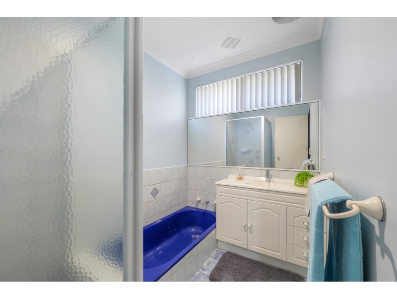 37 Durban Crescent, Kingsley WA 6026