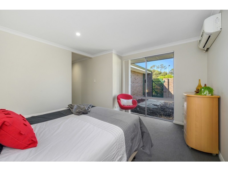 37 Durban Crescent, Kingsley WA 6026