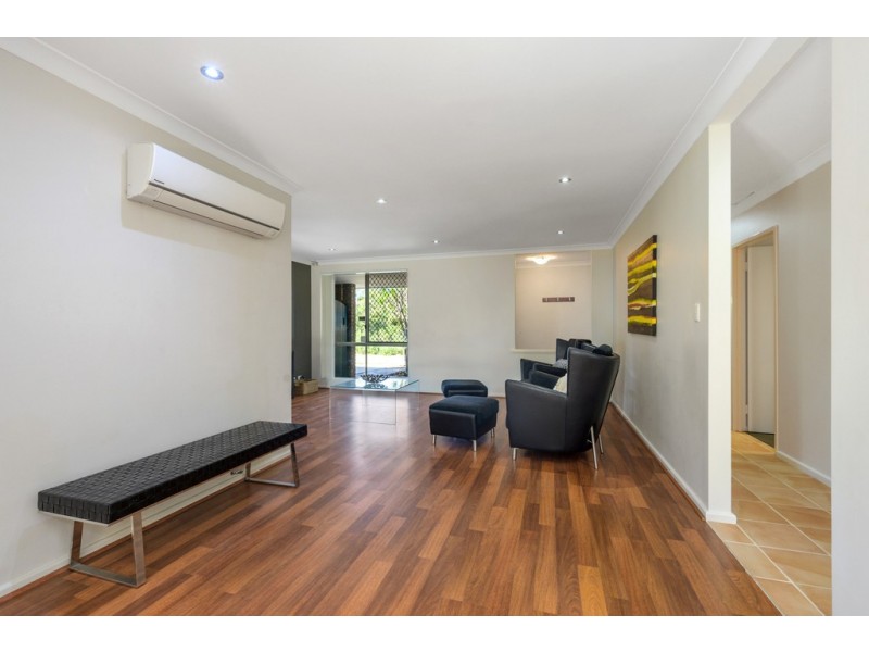 37 Durban Crescent, Kingsley WA 6026