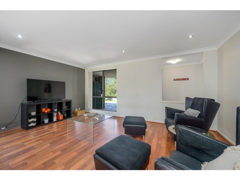 37 Durban Crescent, Kingsley WA 6026