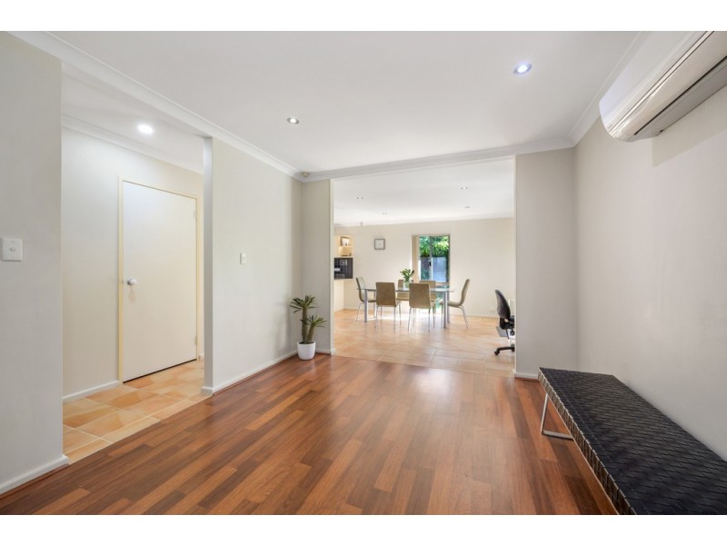 37 Durban Crescent, Kingsley WA 6026