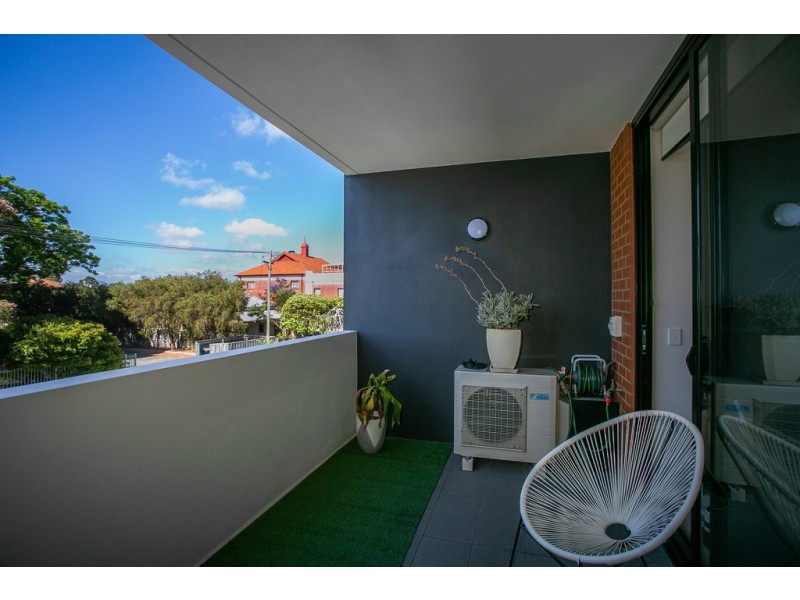 14/570 William Street, Mount Lawley WA 6050