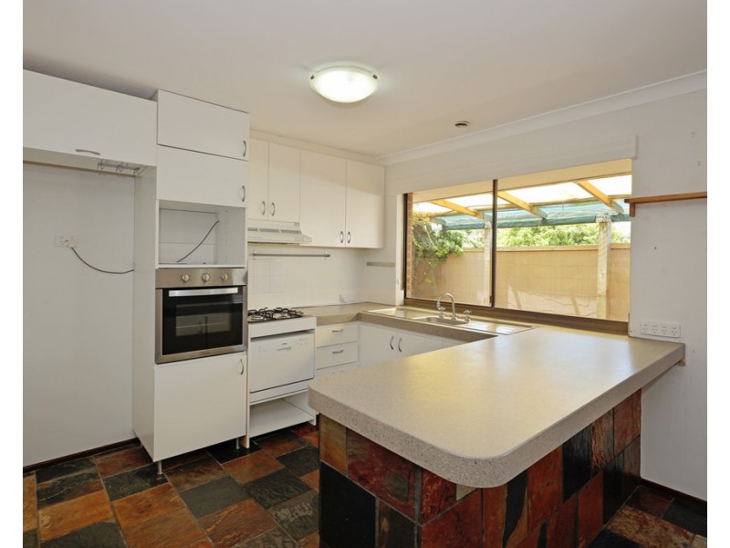 6 Dania Close, Craigie WA 6025