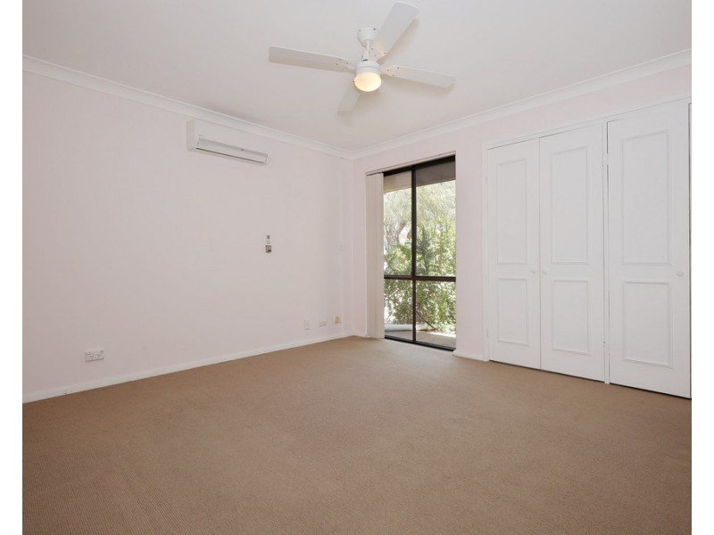 6 Dania Close, Craigie WA 6025