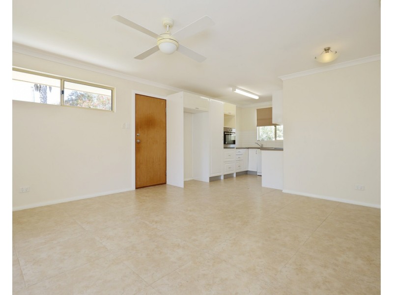 6 Dania Close, Craigie WA 6025