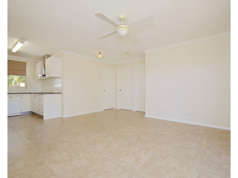 6 Dania Close, Craigie WA 6025