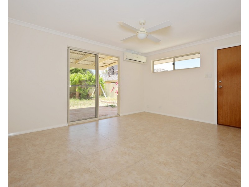 6 Dania Close, Craigie WA 6025