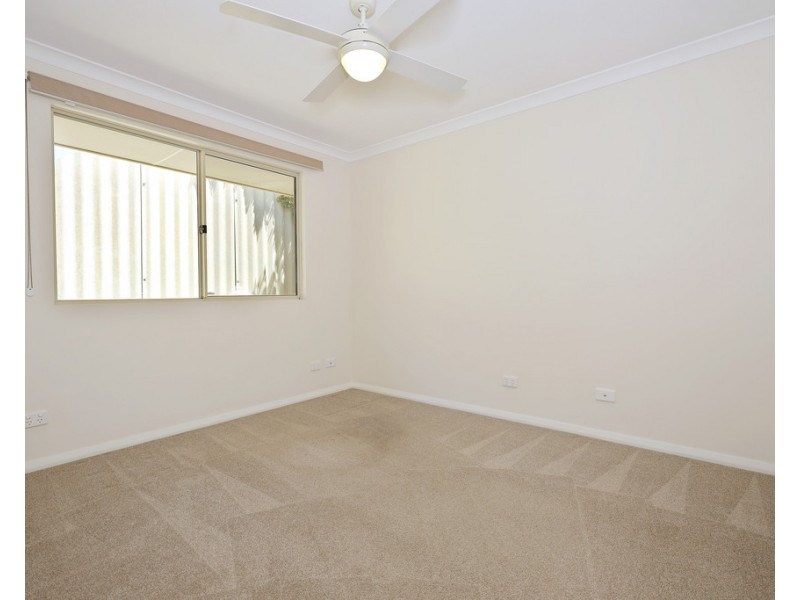 6 Dania Close, Craigie WA 6025