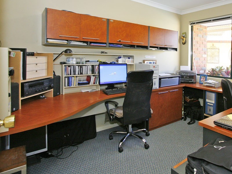 11 Gardon Rise, Gwelup WA 6018