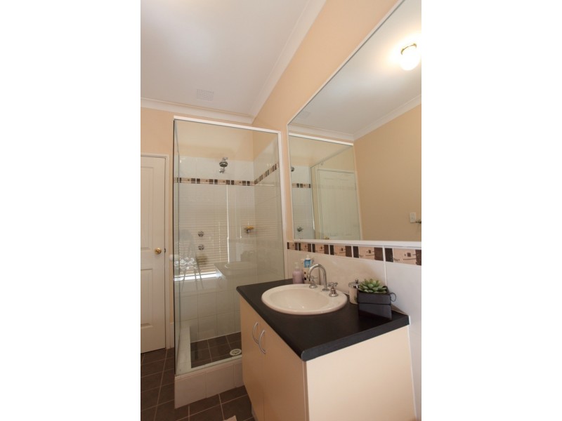 63 Keanefield Drive, Carramar WA 6031