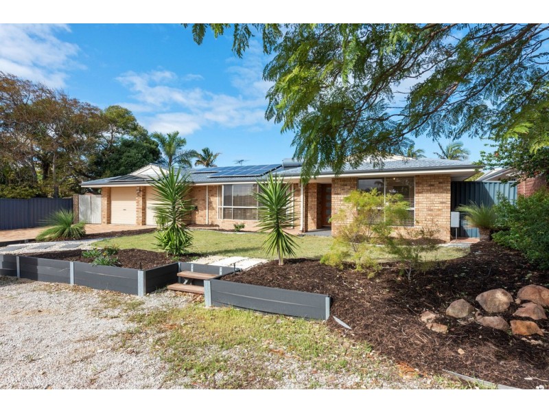 17 Halidon Street, Kingsley WA 6026