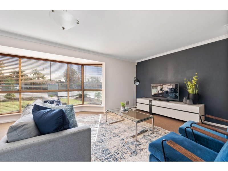 17 Halidon Street, Kingsley WA 6026