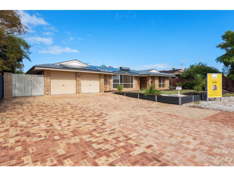 17 Halidon Street, Kingsley WA 6026