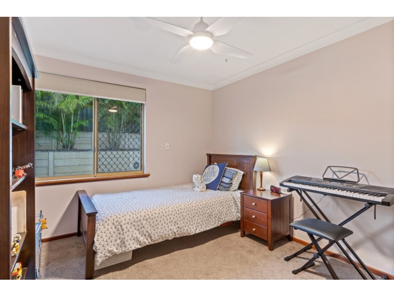 11 Glenbar Road, Duncraig WA 6023