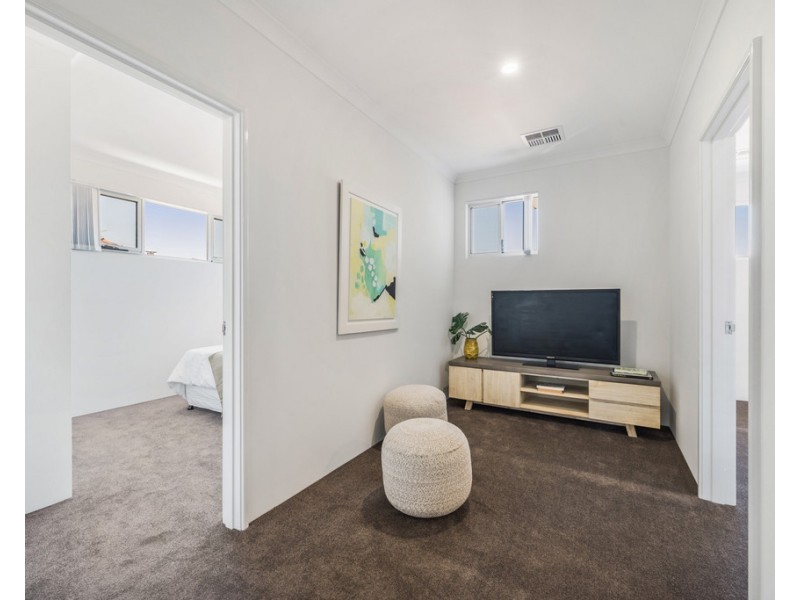 2/553 Beach Road, Duncraig WA 6023