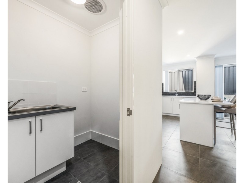 2/553 Beach Road, Duncraig WA 6023