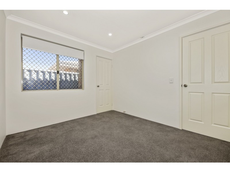 1/2 Shaw Road, Innaloo WA 6018