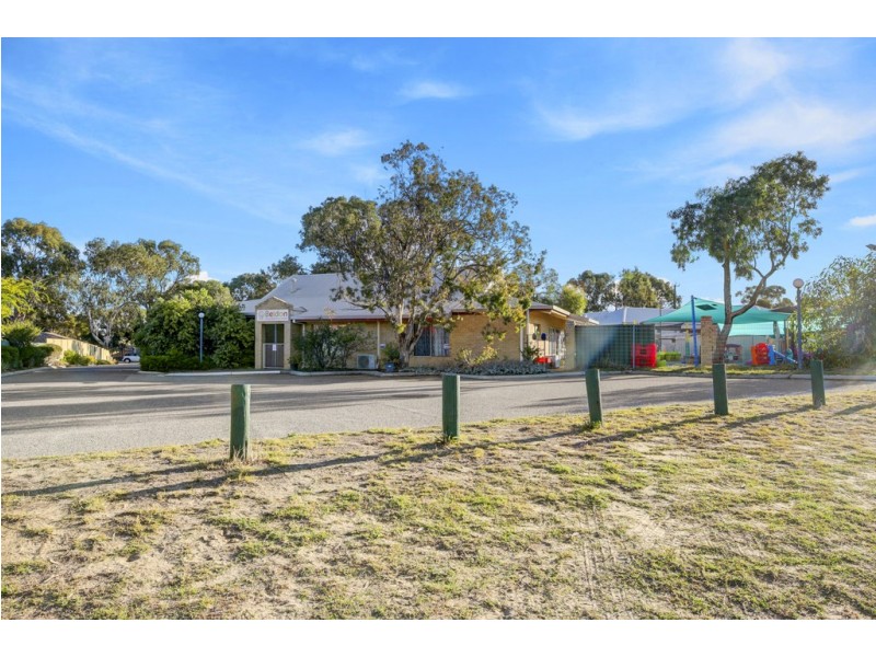 11 Cutter Crescent, Beldon WA 6027