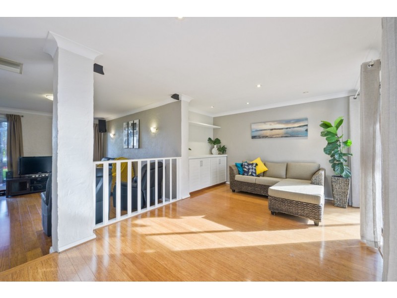 32 Illawong Way, Kingsley WA 6026