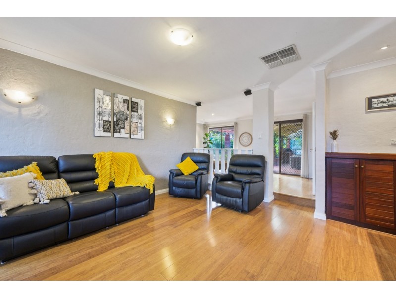 32 Illawong Way, Kingsley WA 6026