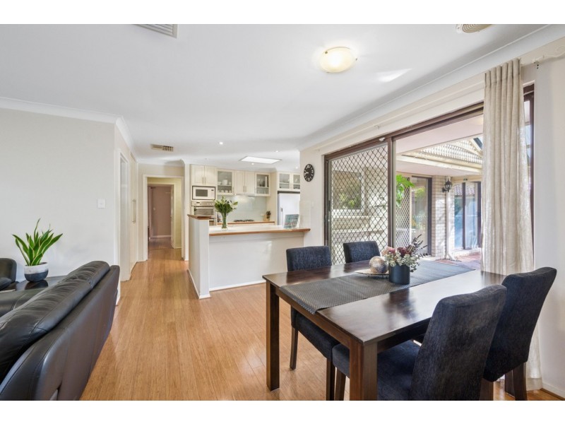 32 Illawong Way, Kingsley WA 6026