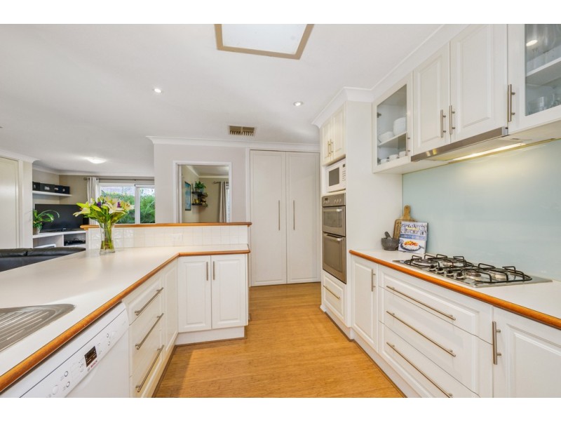 32 Illawong Way, Kingsley WA 6026