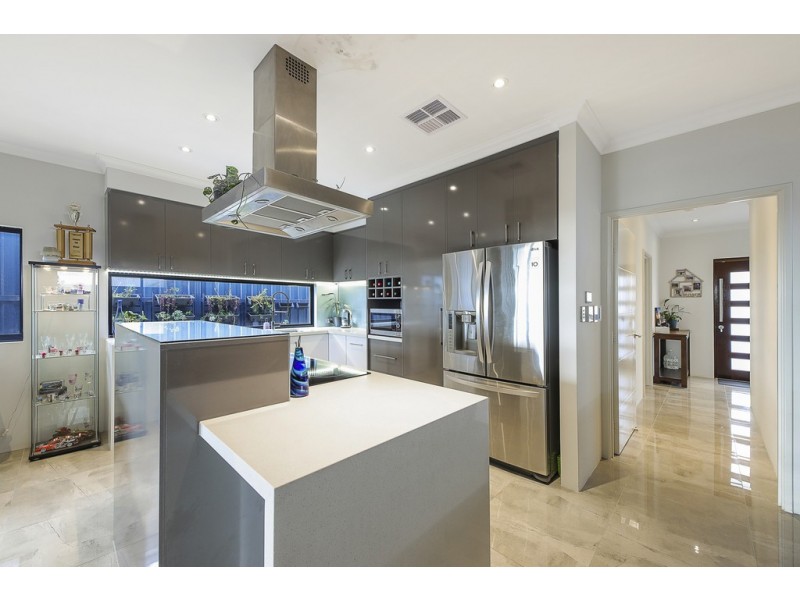 32 Goundrey Drive, Pearsall WA 6065