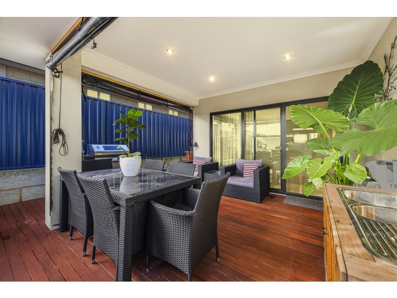 32 Goundrey Drive, Pearsall WA 6065