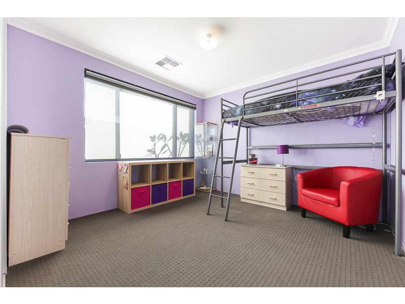 32 Goundrey Drive, Pearsall WA 6065